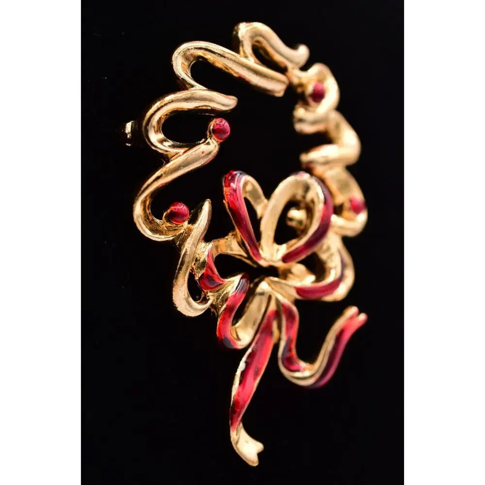 Unbranded stunning brooch